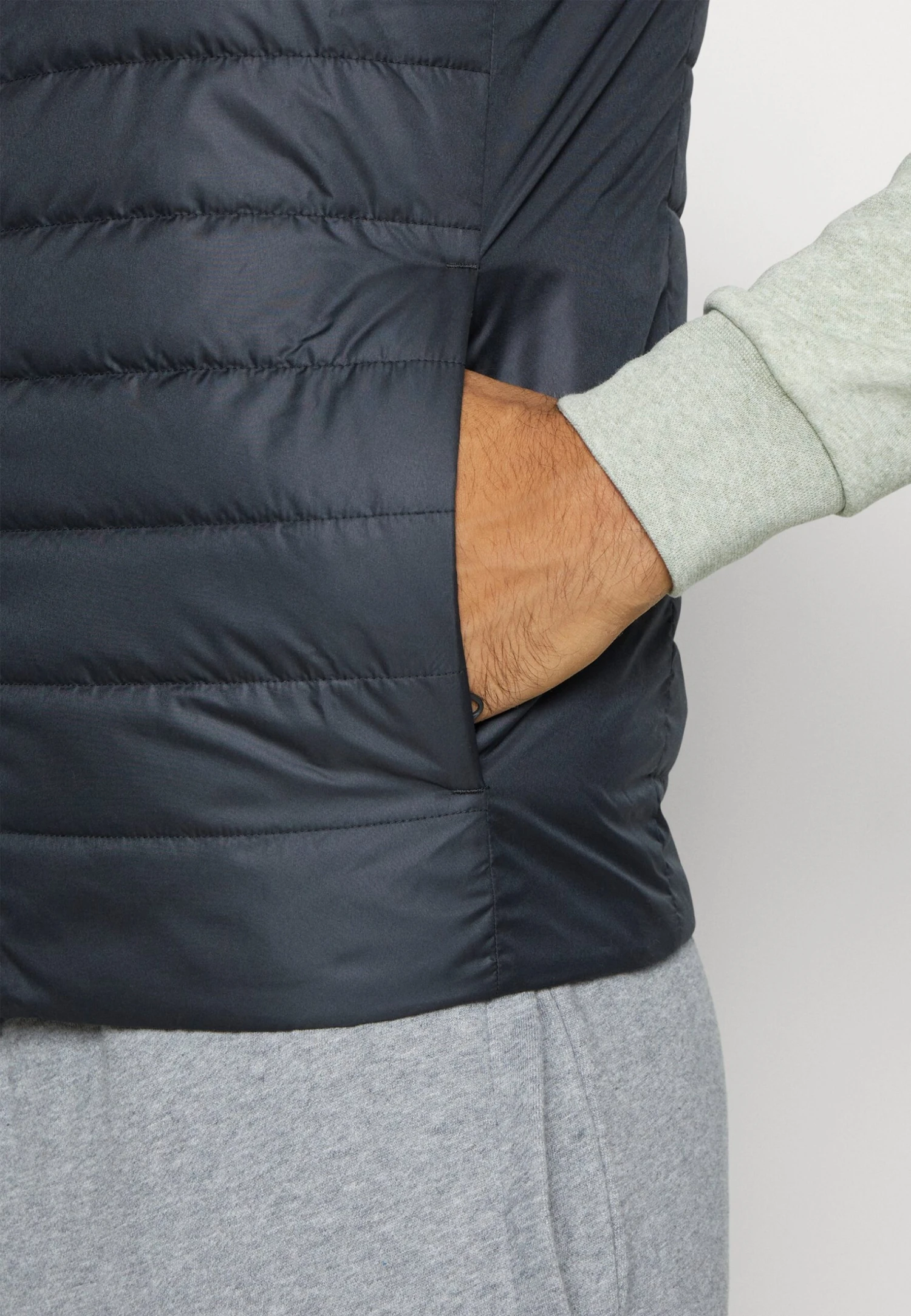 Under Armour Vest - Waistcoat - Black/Pitch Gray - Image 7