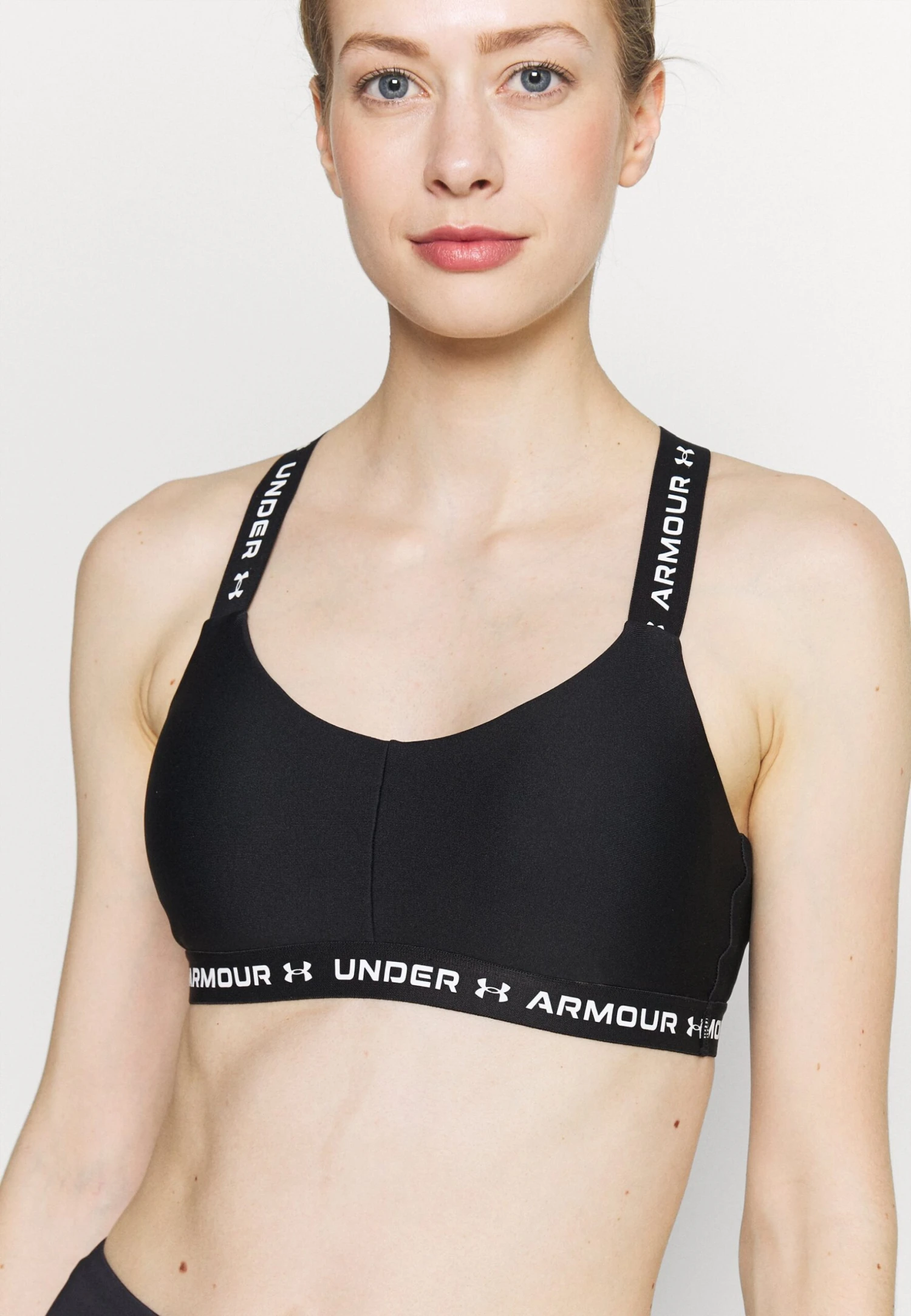 Under Armour Crossback Low - Light Support Sports Bra - Black - Image 5