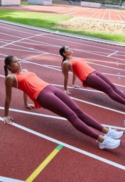 Under Armour Knockout Tank - Top - Radio Red/Chestnut Red