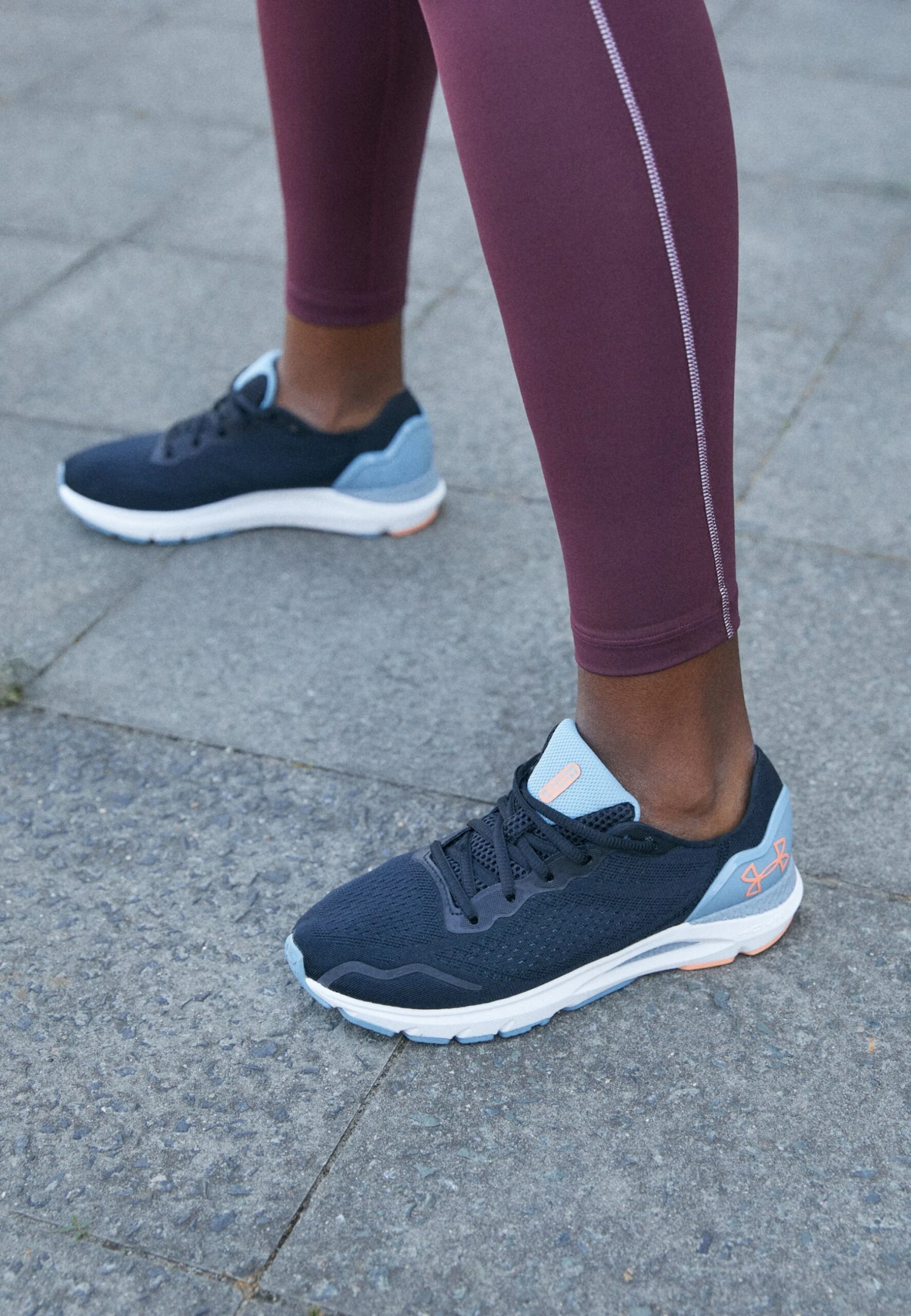 Under Armour Hovr Sonic 6 - Neutral Running Shoes - Black/Blue Granite/Bubble Peach - Image 2